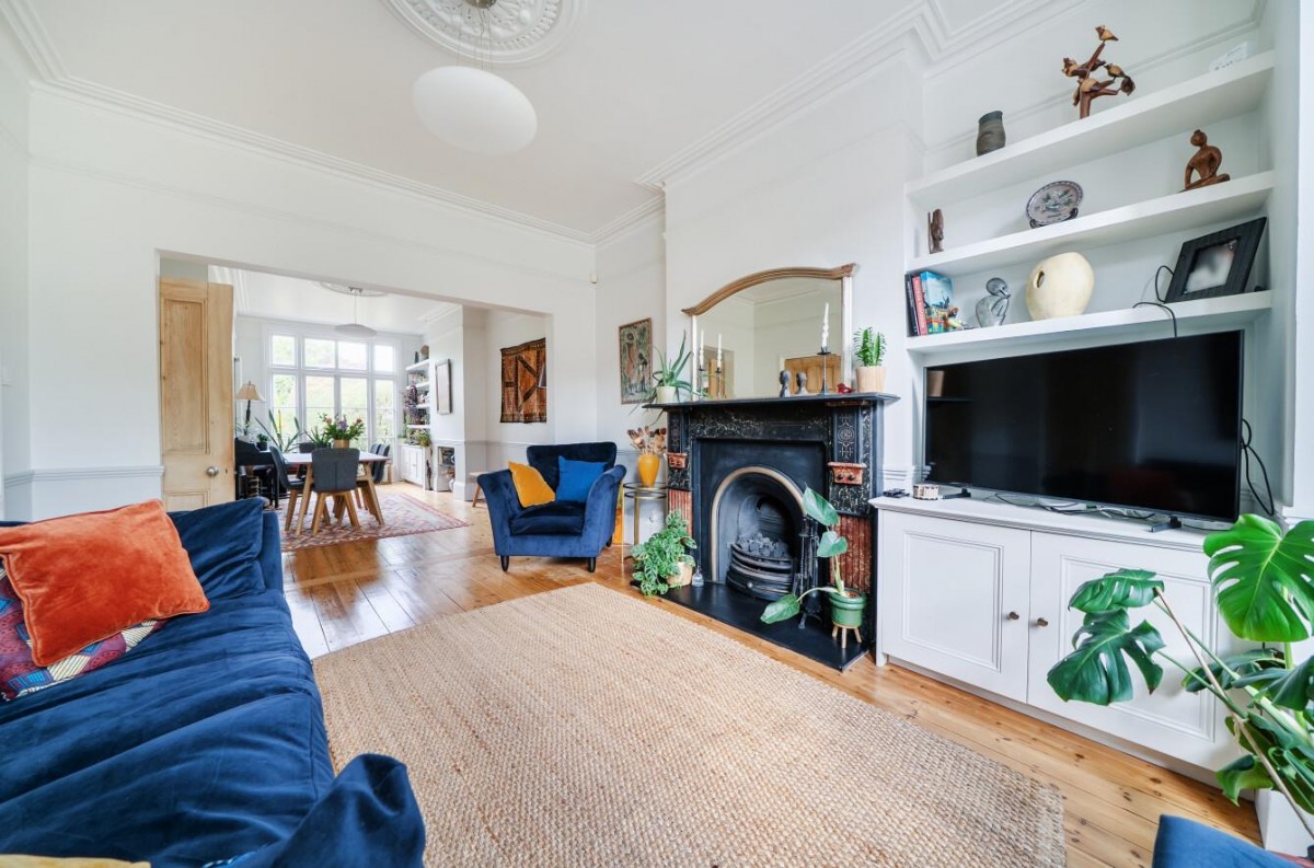 Merchiston Road, London, SE6 1SH