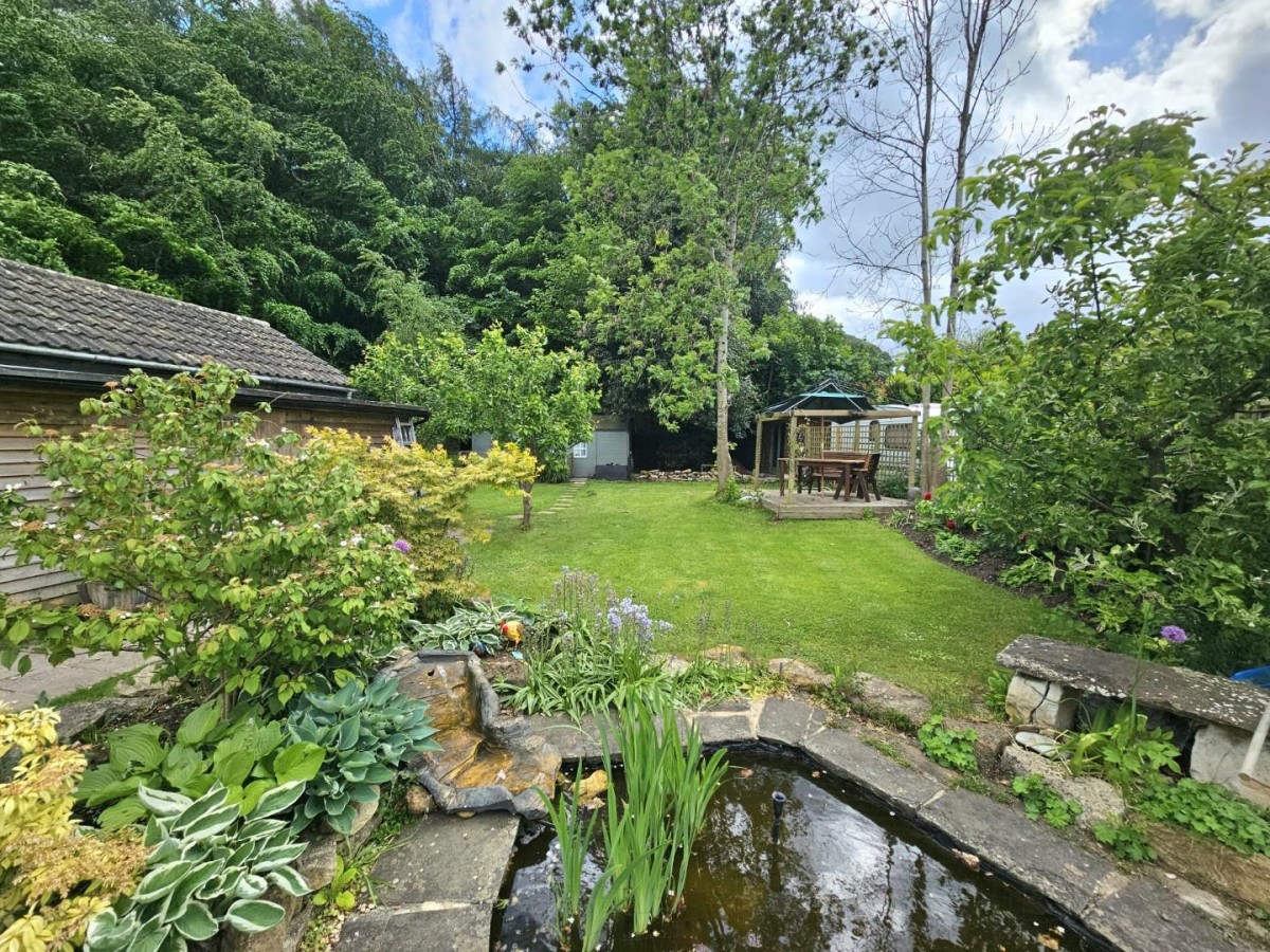 Pitt Court, North Nibley, Dursley