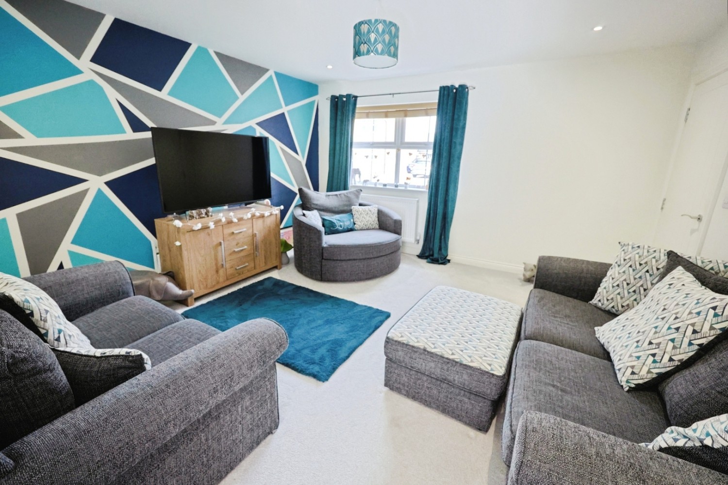 Laburnum Grove, St. Helen Auckland, Bishop Auckland
