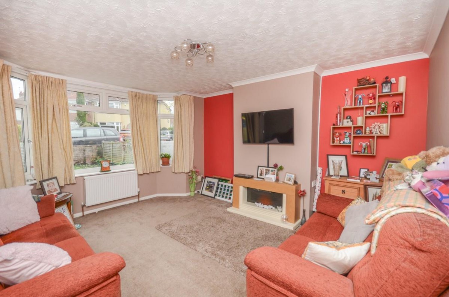 Fouracre Road, Downend, Bristol, BS16 6HG