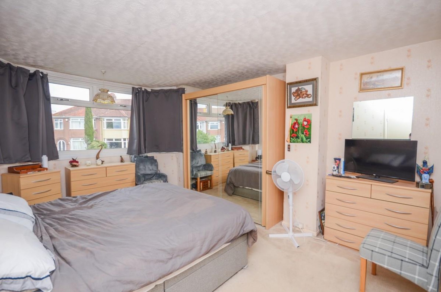 Fouracre Road, Downend, Bristol, BS16 6HG