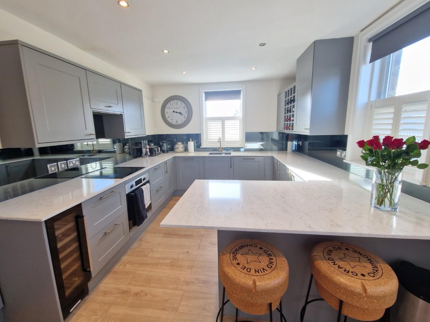 74 Leeds Road, Harrogate, HG2 8BG