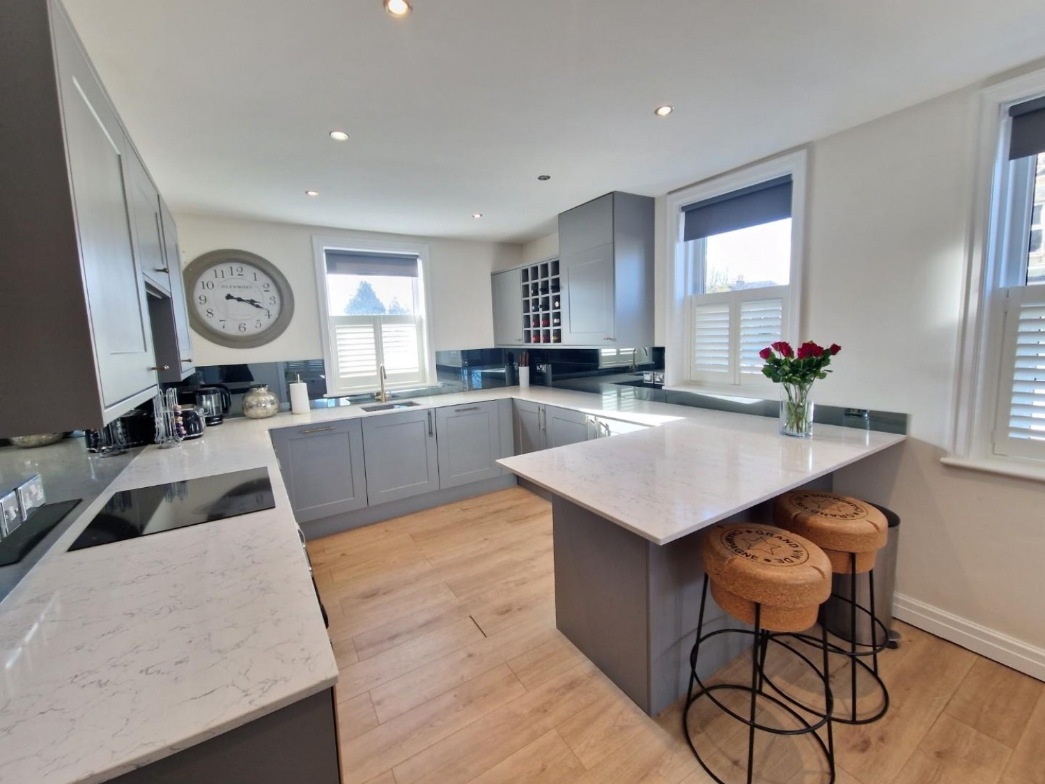 74 Leeds Road, Harrogate, HG2 8BG
