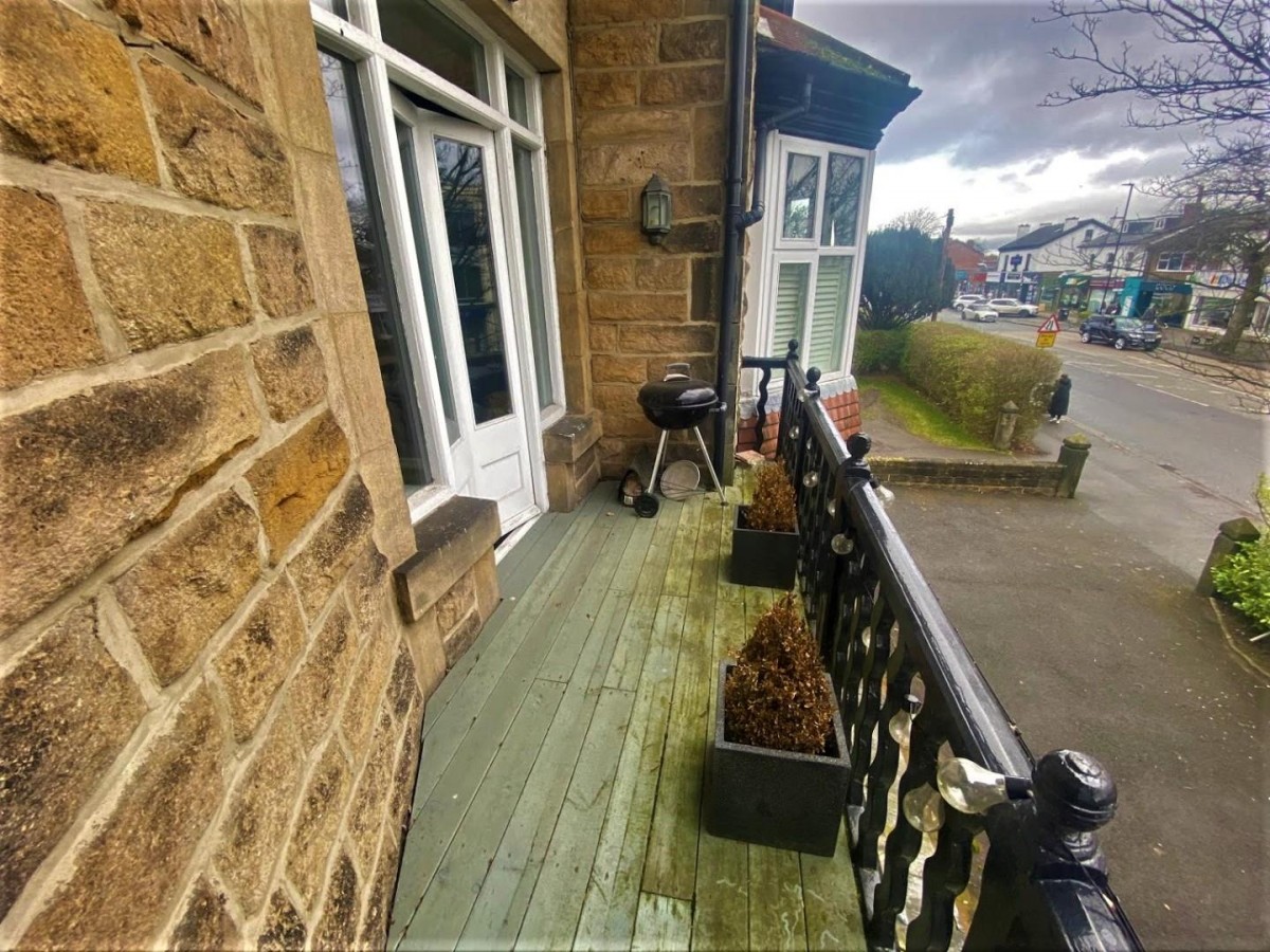 74 Leeds Road, Harrogate, HG2 8BG