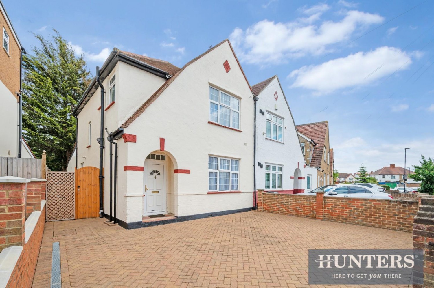Chatsworth Crescent, Hounslow