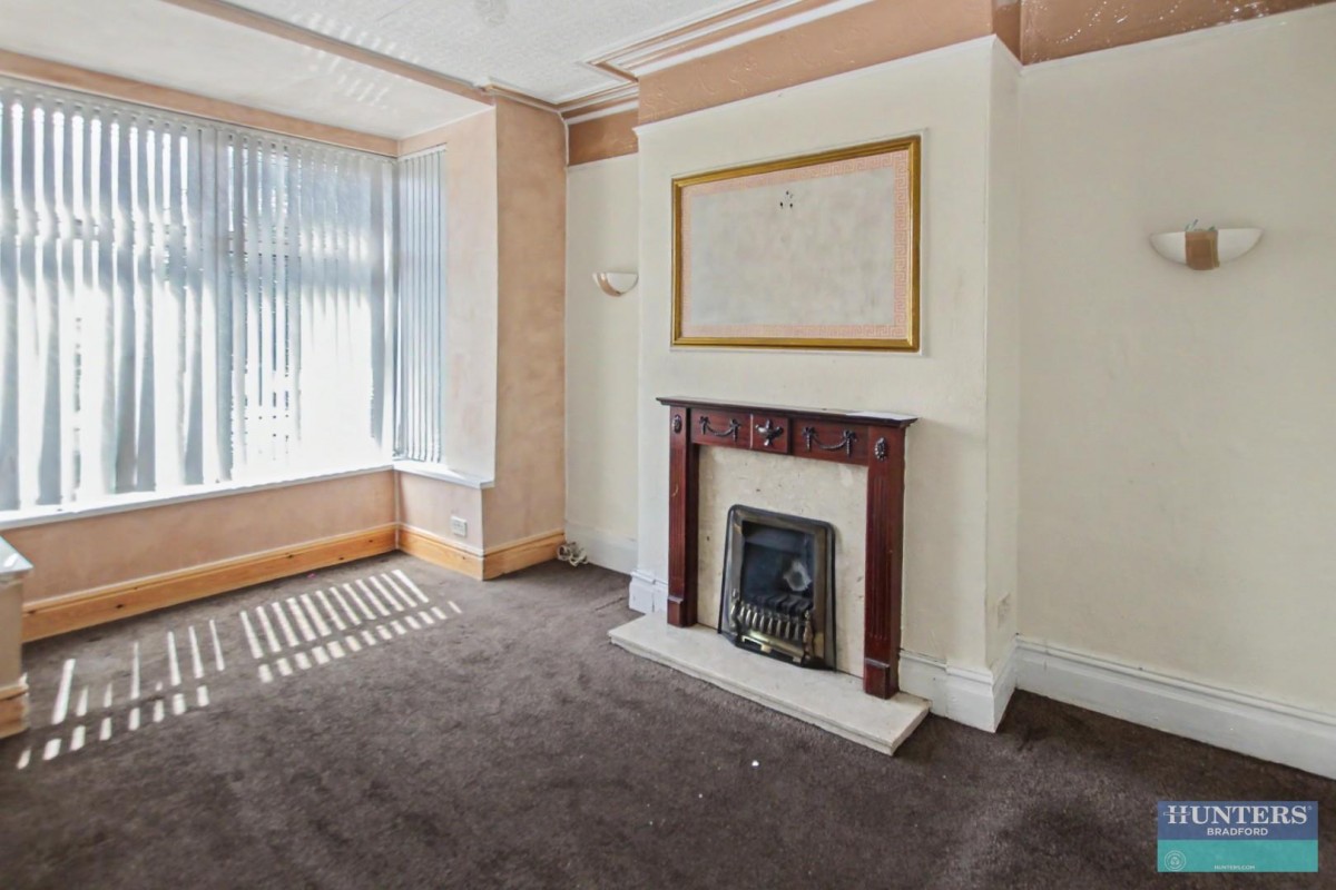 Leeds Road Bradford, BD3 7DB