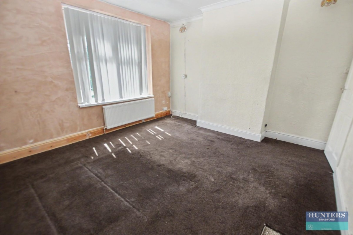 Leeds Road Bradford, BD3 7DB