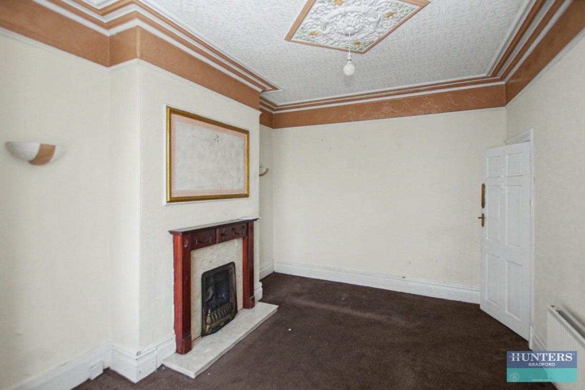 Leeds Road Bradford, BD3 7DB