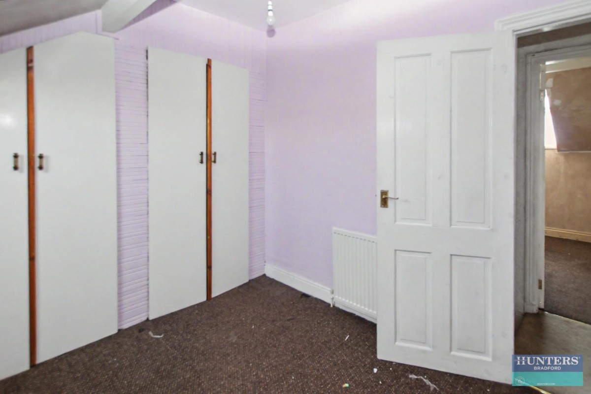 Leeds Road Bradford, BD3 7DB