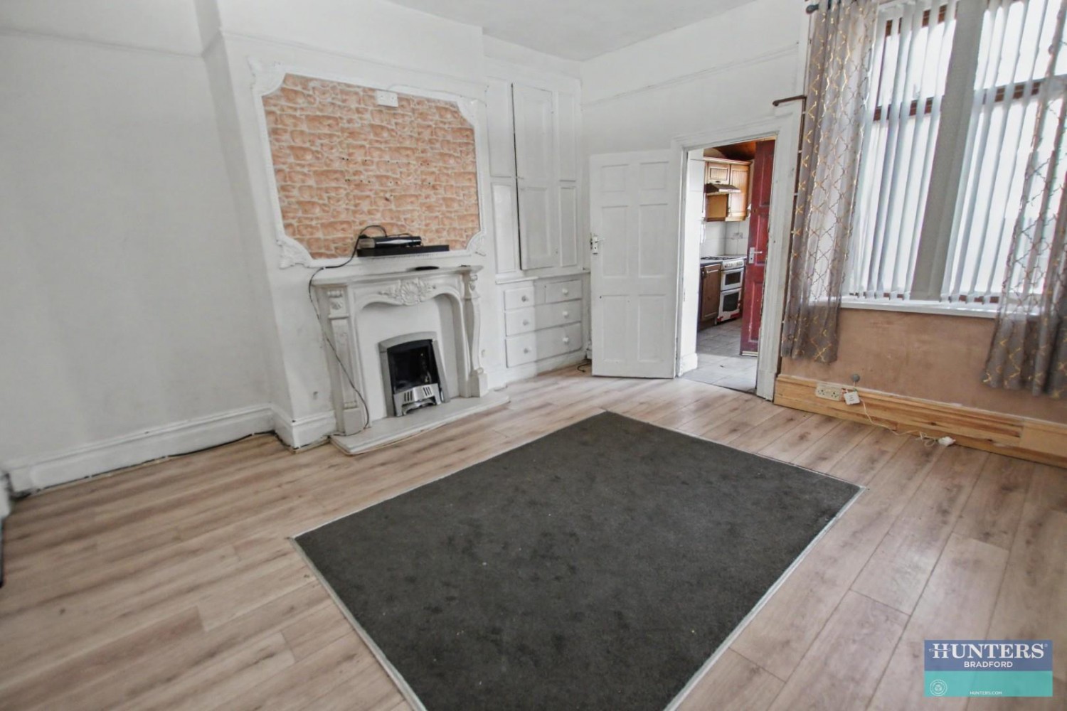 Leeds Road Bradford, BD3 7DB