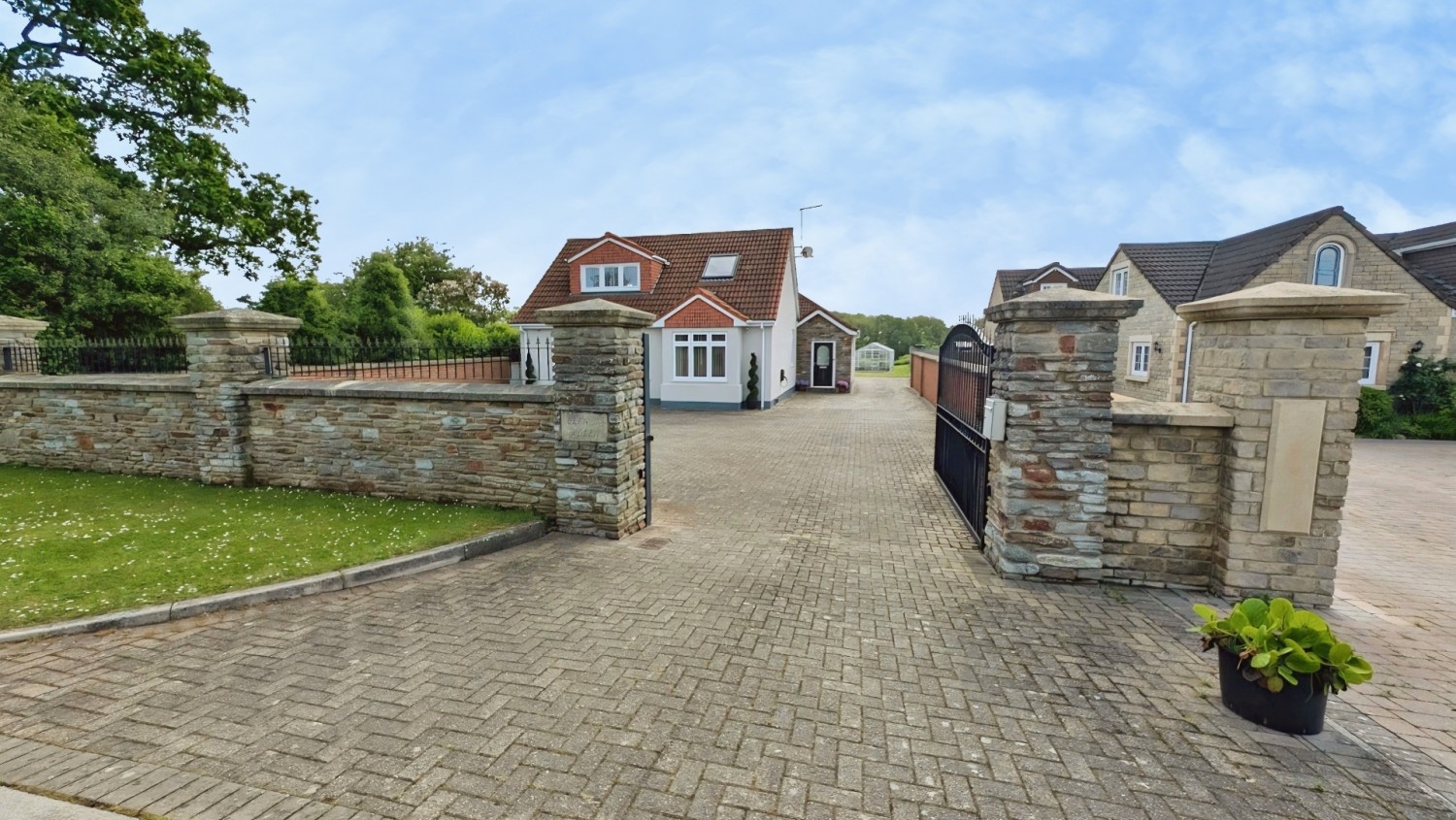 Ram Hill, Coalpit Heath, Bristol