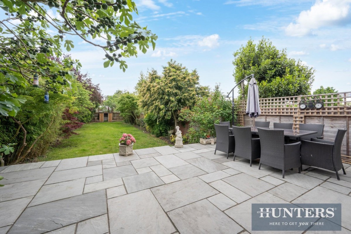 Lavender Avenue, Worcester Park , KT4 8RP