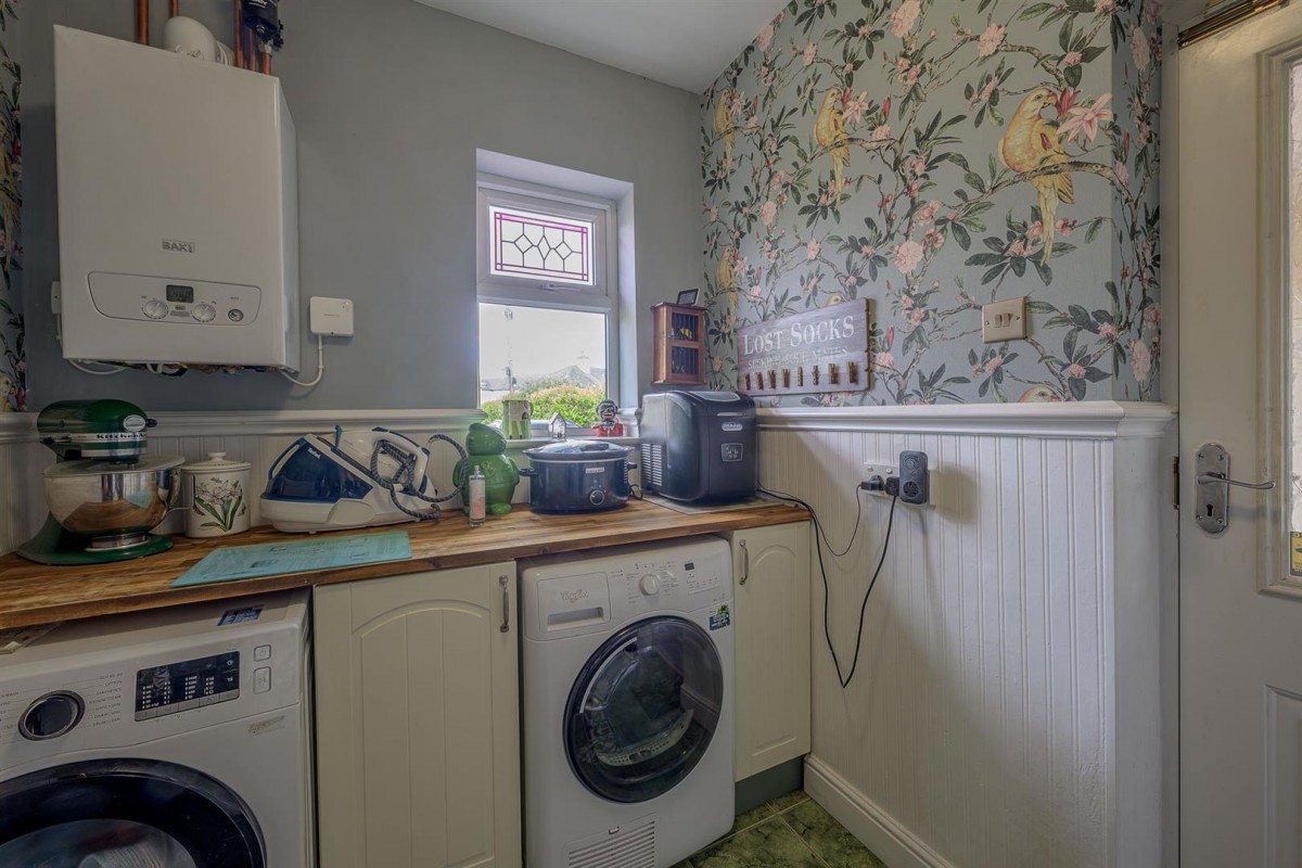 Limberlost, Forge Lane, Blakedown, DY10 3JF