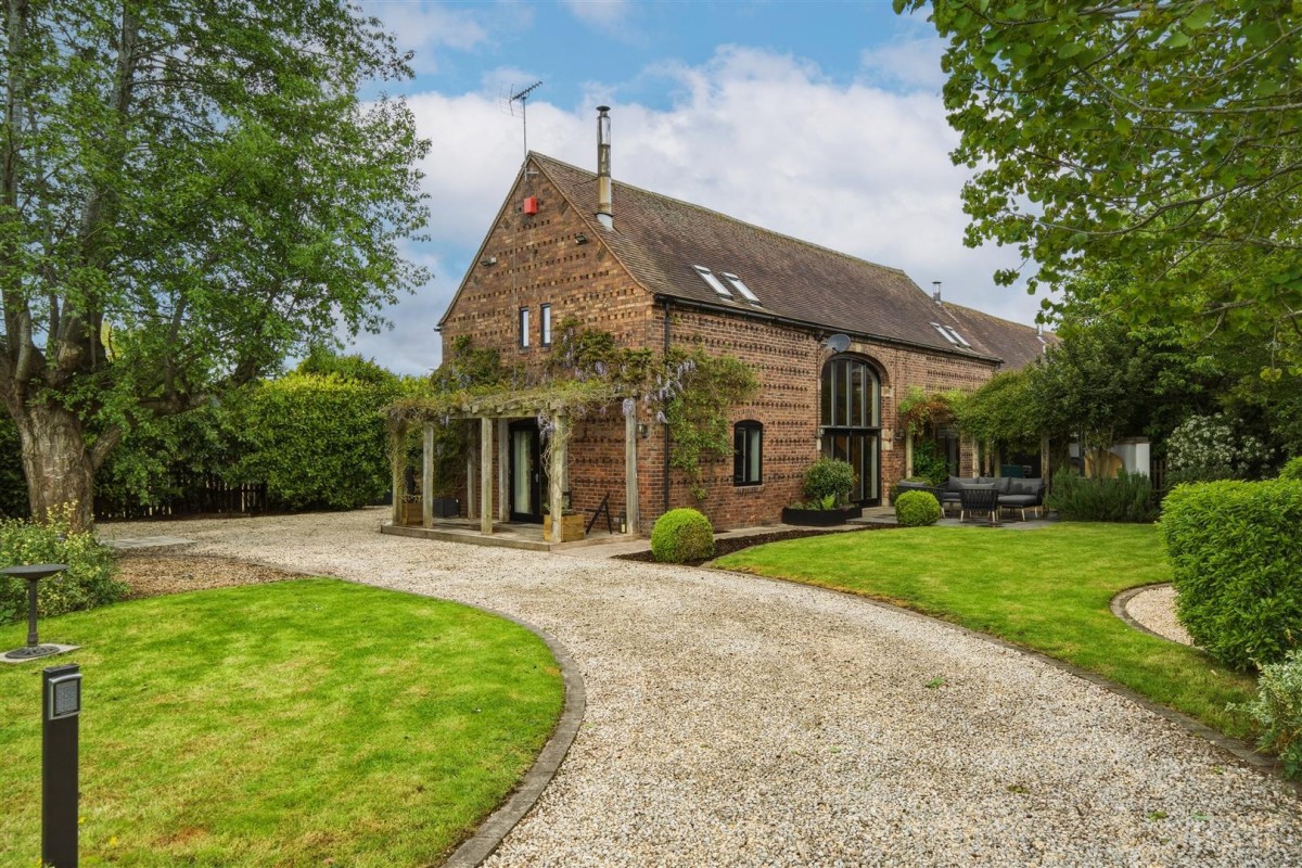 Grange Farm Court, Eardington, Bridgnorth, WV16 5JT