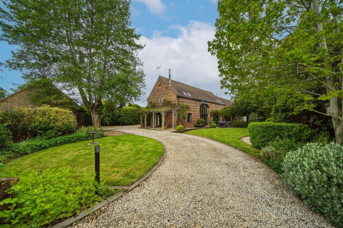 Grange Farm Court, Eardington, Bridgnorth, WV16 5JT