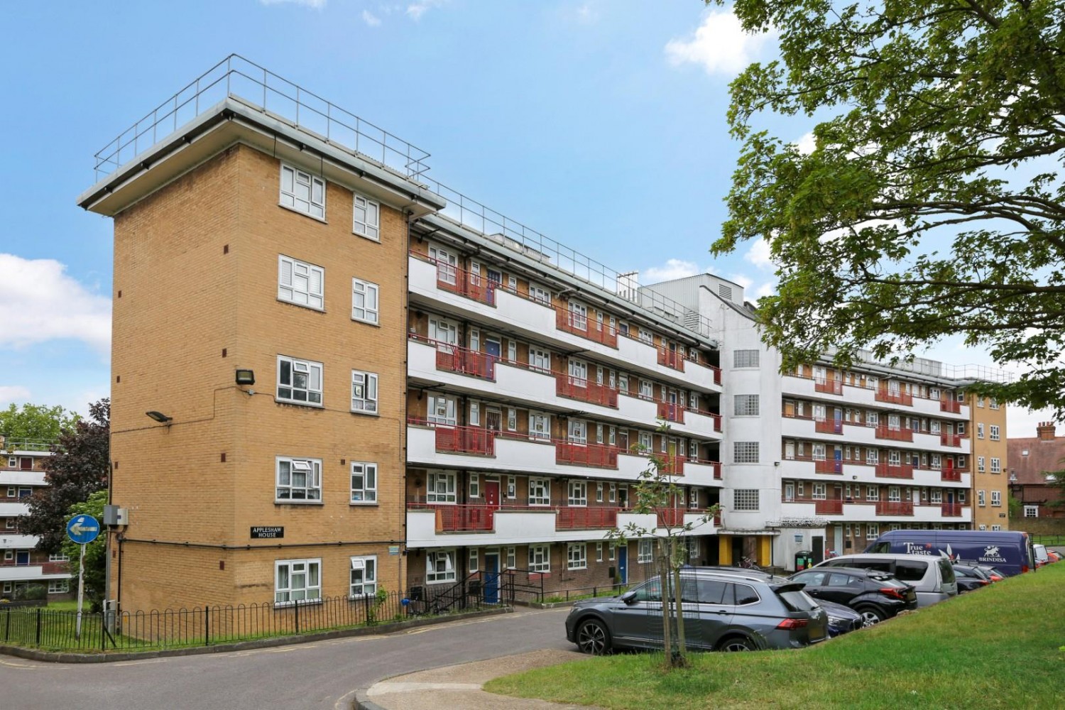 1 bedroom Flat for sale in Champion Hill Estate, London, SE5
