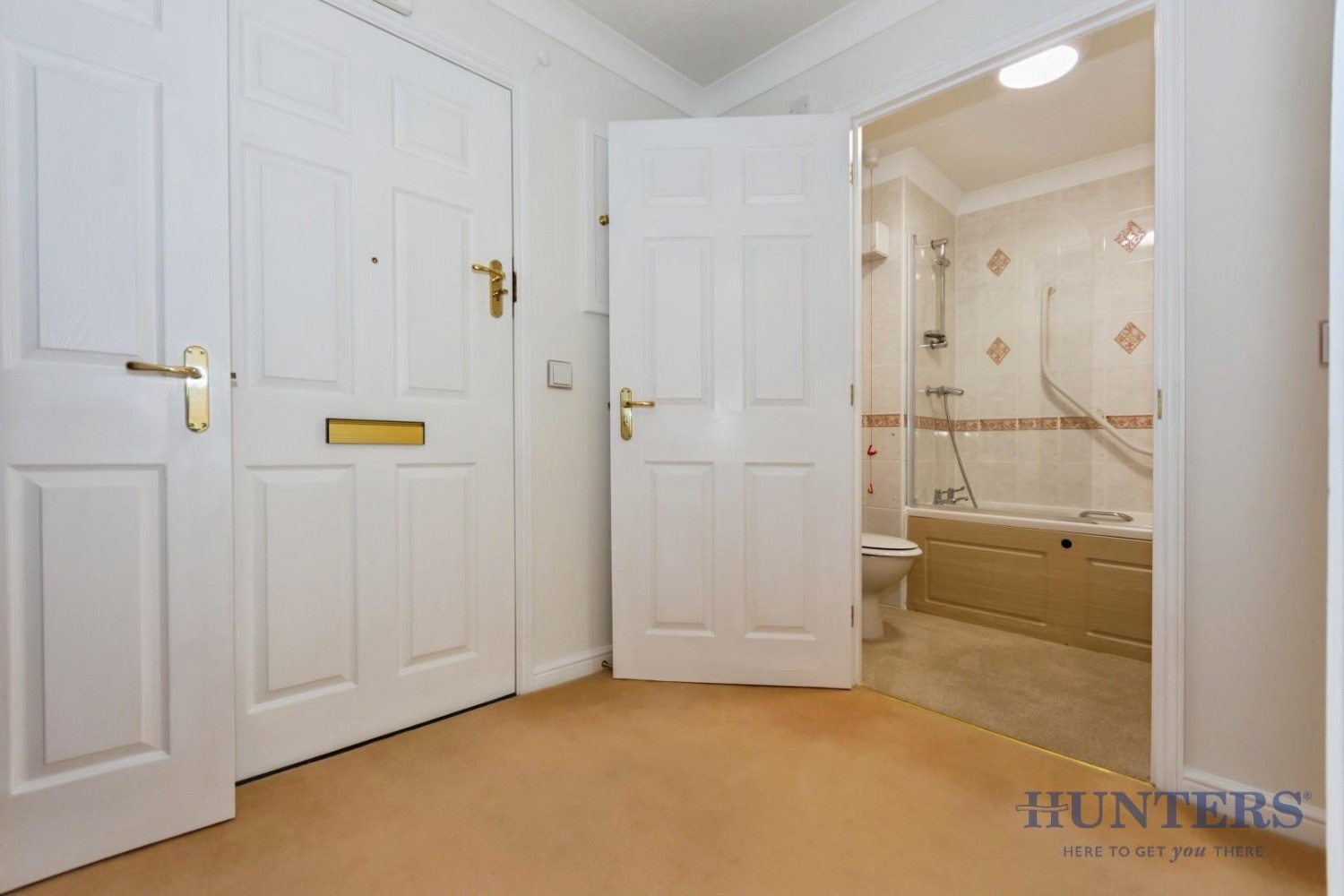 1 bedroom Flat for sale in Lugtrout lane