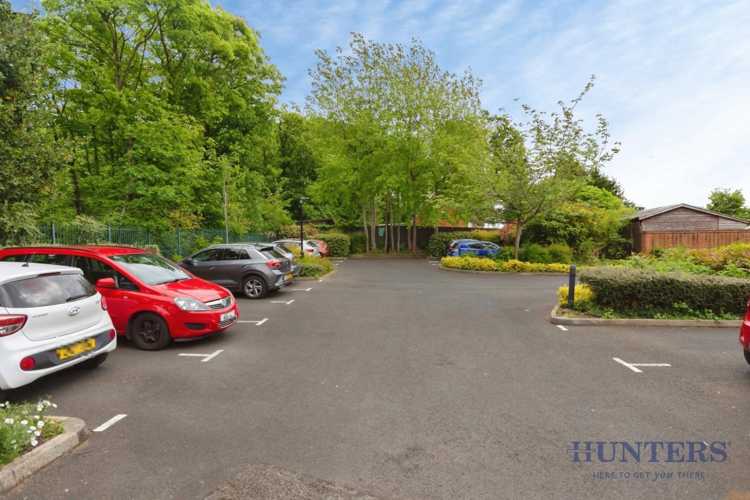 1 bedroom Flat for sale in Lugtrout lane