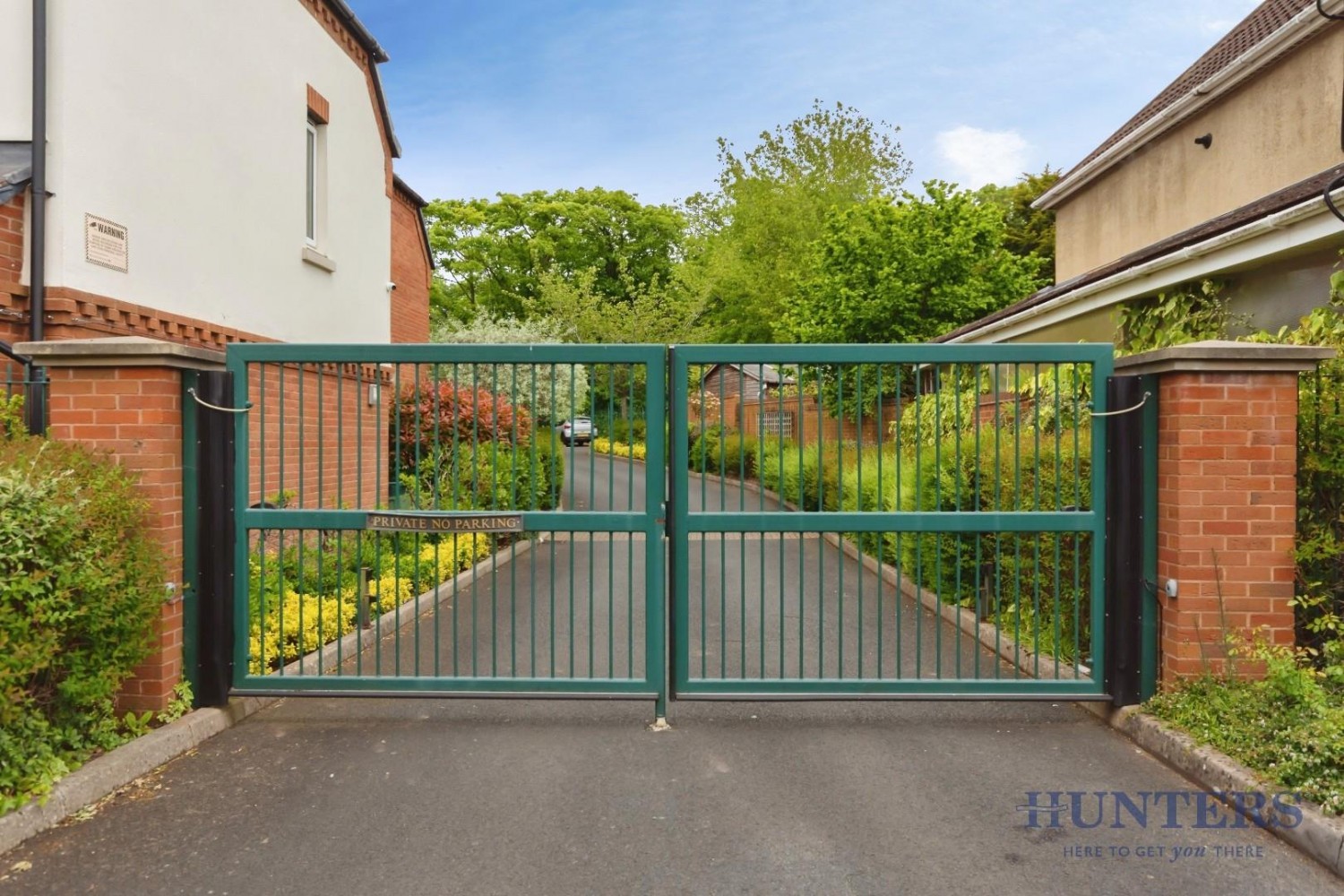 1 bedroom Flat for sale in Lugtrout lane
