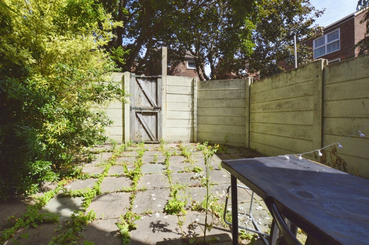 Morse Close, Plaistow, London, E13 0HJ