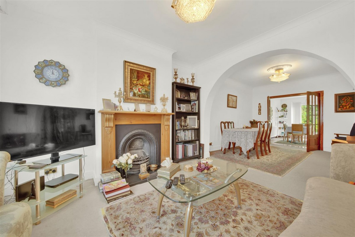 Cavendish Gardens, Chadwell Heath, RM6