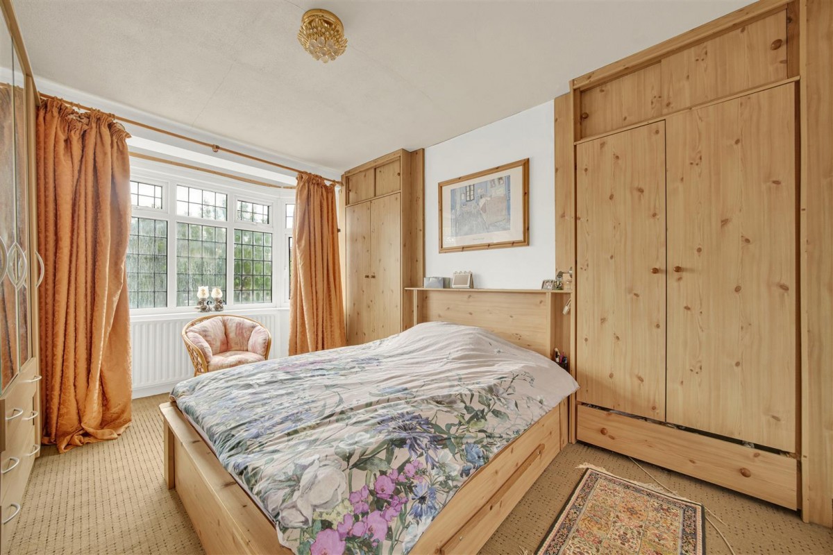Cavendish Gardens, Chadwell Heath, RM6