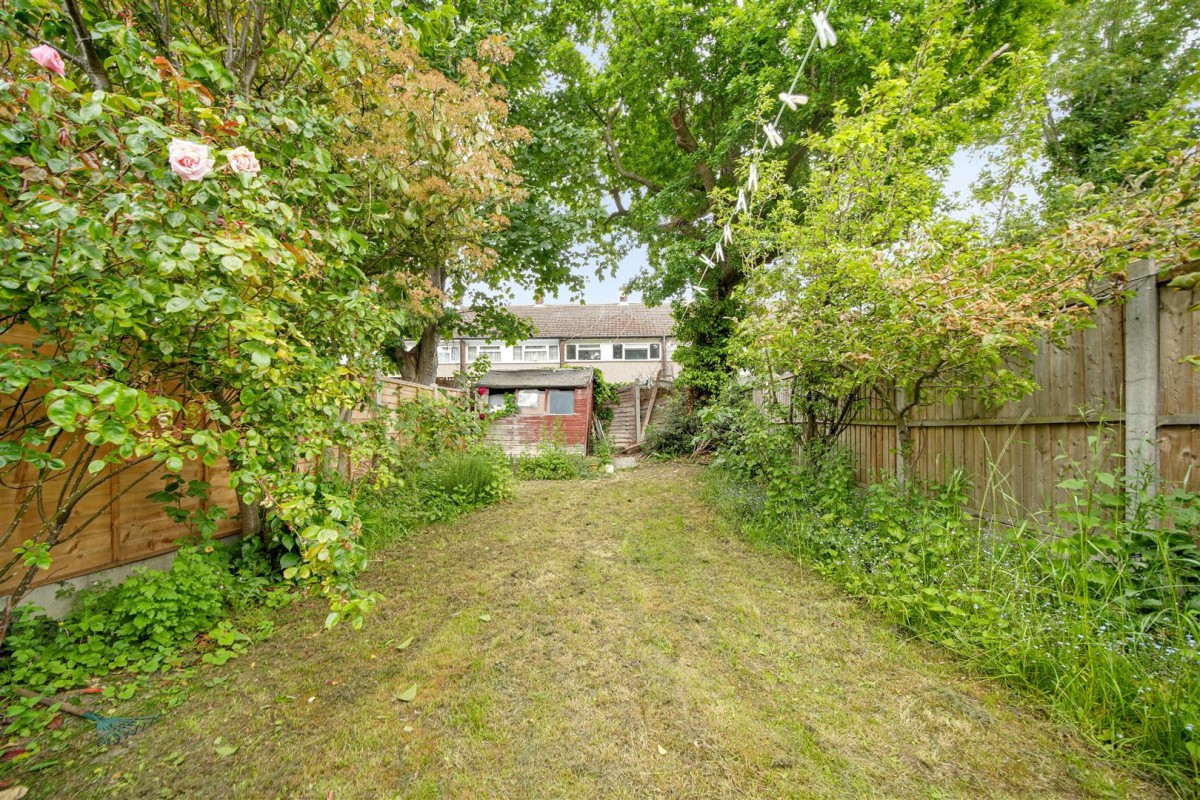 Cavendish Gardens, Chadwell Heath, RM6