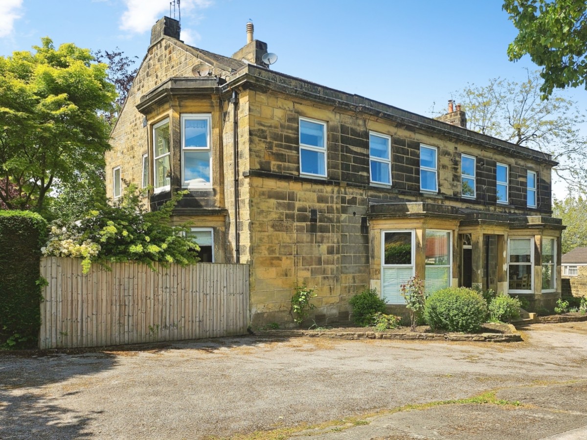 Pool House, Main St, Pool in Wharfedale, LS21