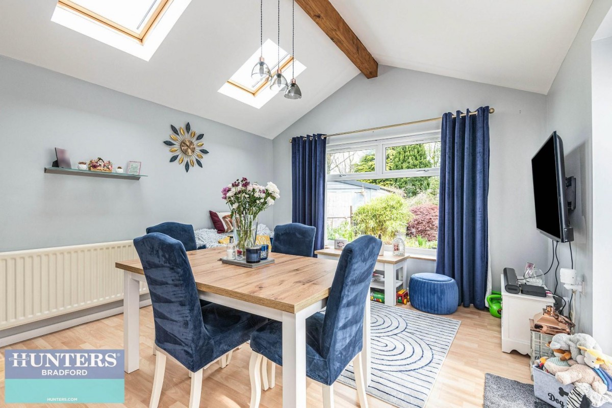 Penfield Grove, Clayton, Bradford, West Yorkshire, BD14 6LJ