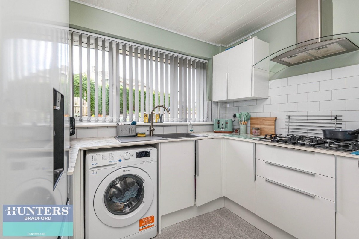 Penfield Grove, Clayton, Bradford, West Yorkshire, BD14 6LJ