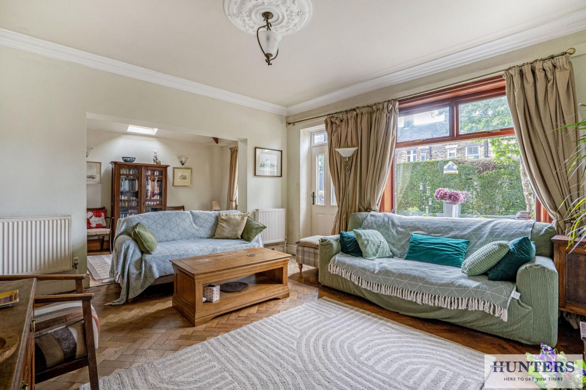 Gladstone Road, Rawdon, Leeds