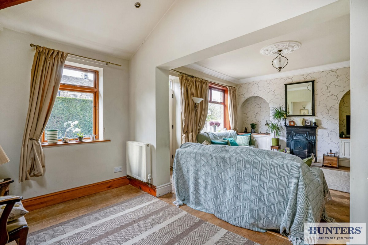 Gladstone Road, Rawdon, Leeds