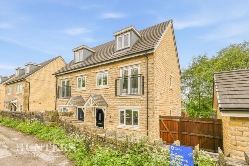 Lockside, Littleborough OL15 0HX