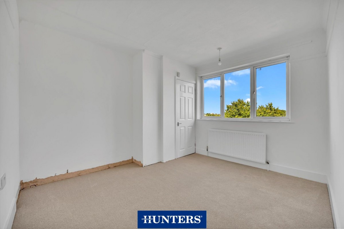 Temple Avenue, Dagenham, RM8