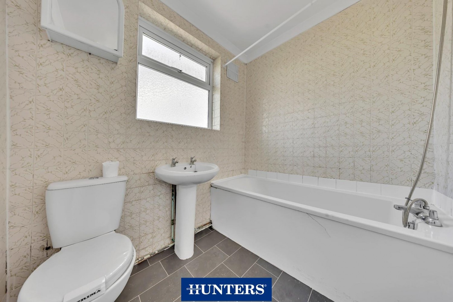 Temple Avenue, Dagenham, RM8