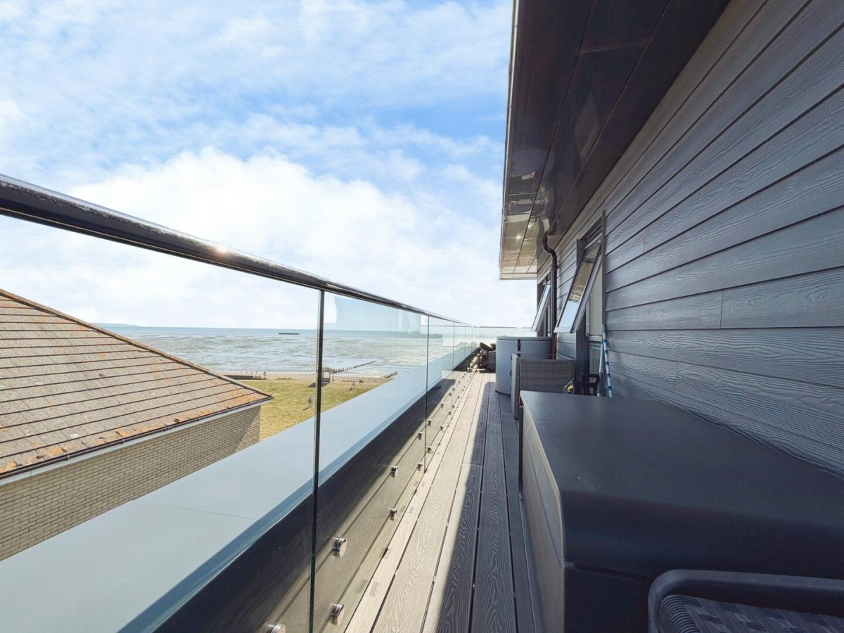 145 Queens Road, Littlestone, New Romney