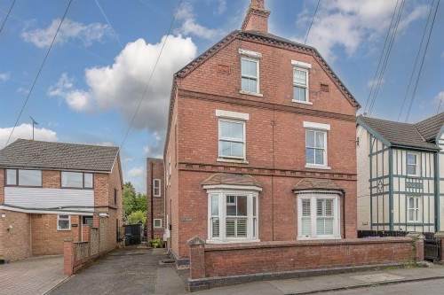 Jalna, Wood Street, Wollaston, Stourbridge DY8 4NN