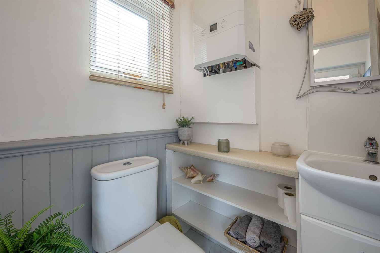 Jalna, Wood Street, Wollaston, Stourbridge DY8 4NN