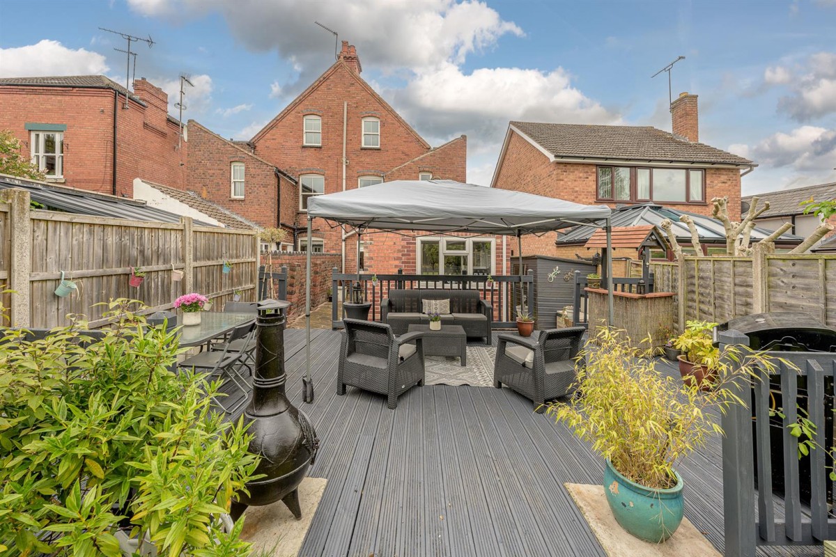Jalna, Wood Street, Wollaston, Stourbridge DY8 4NN