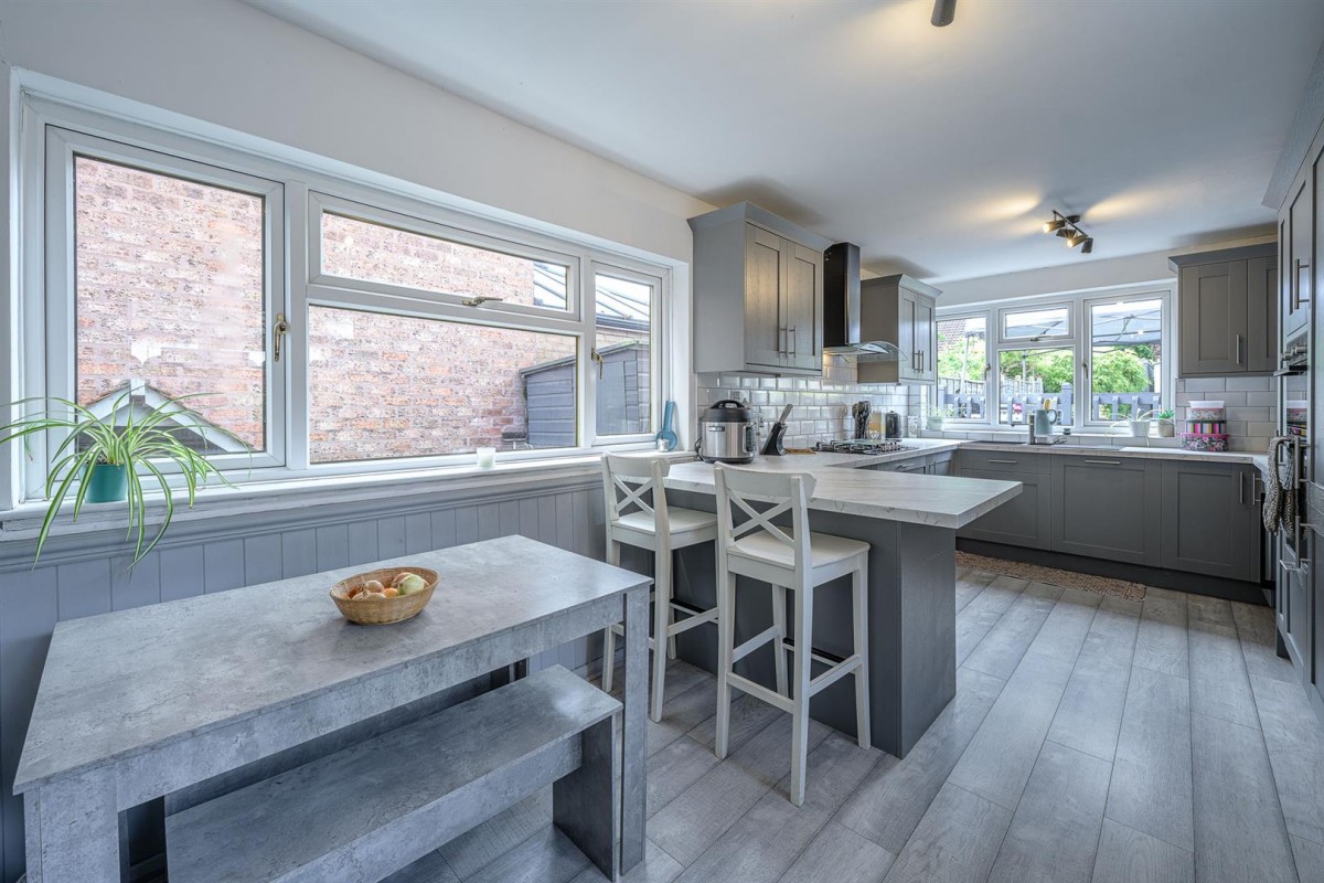 Jalna, Wood Street, Wollaston, Stourbridge DY8 4NN