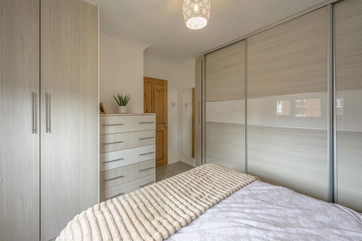 Prestwick Road, Kingswinford, DY6 9DZ