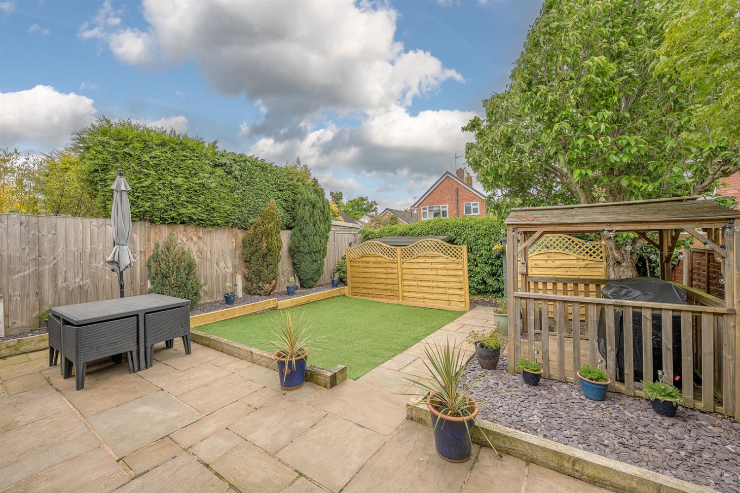 Prestwick Road, Kingswinford, DY6 9DZ