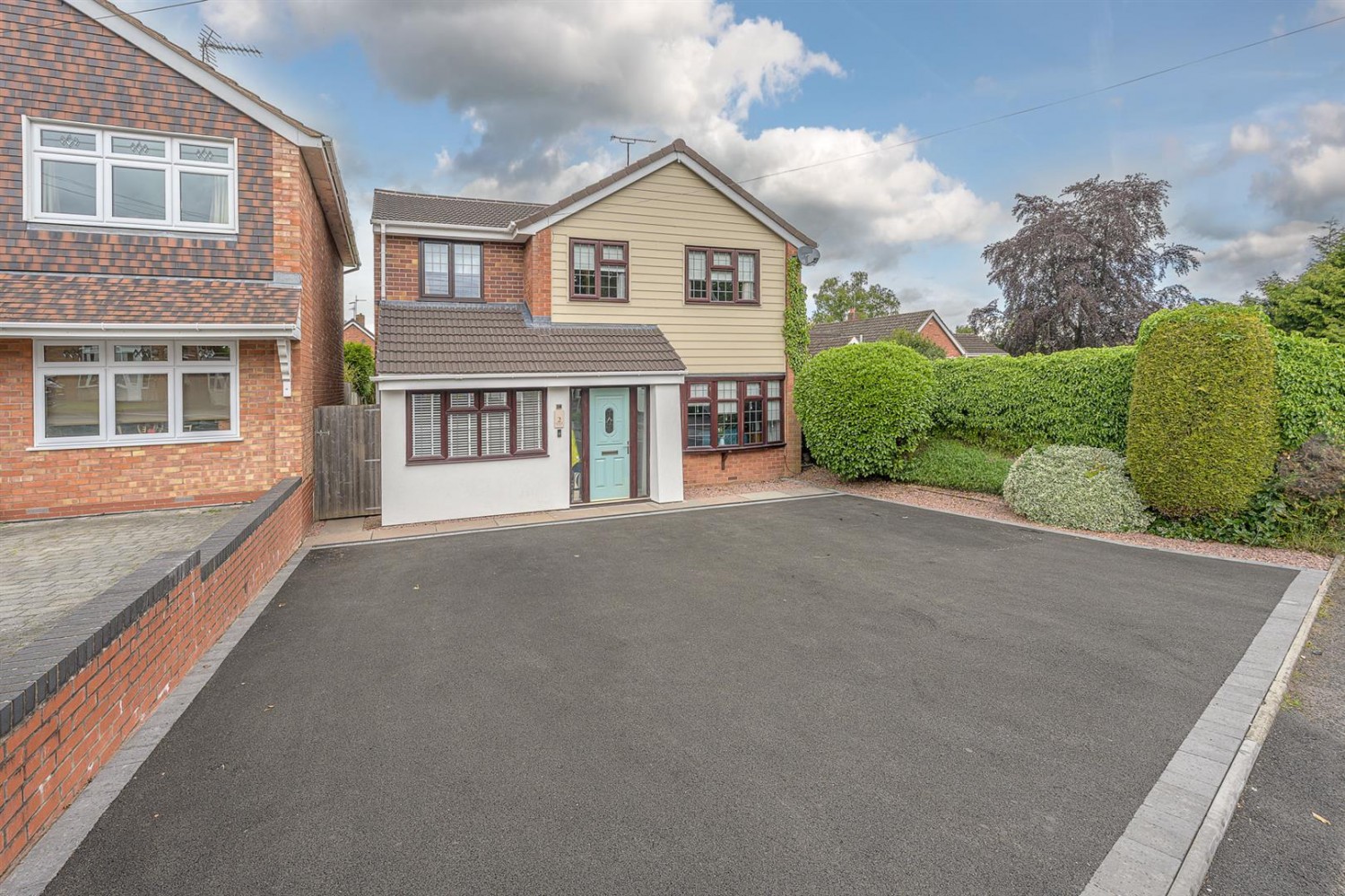Prestwick Road, Kingswinford, DY6 9DZ