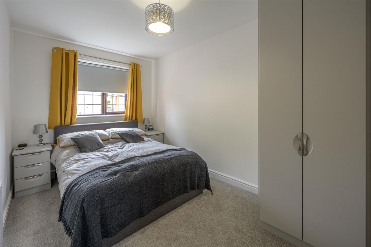 Prestwick Road, Kingswinford, DY6 9DZ