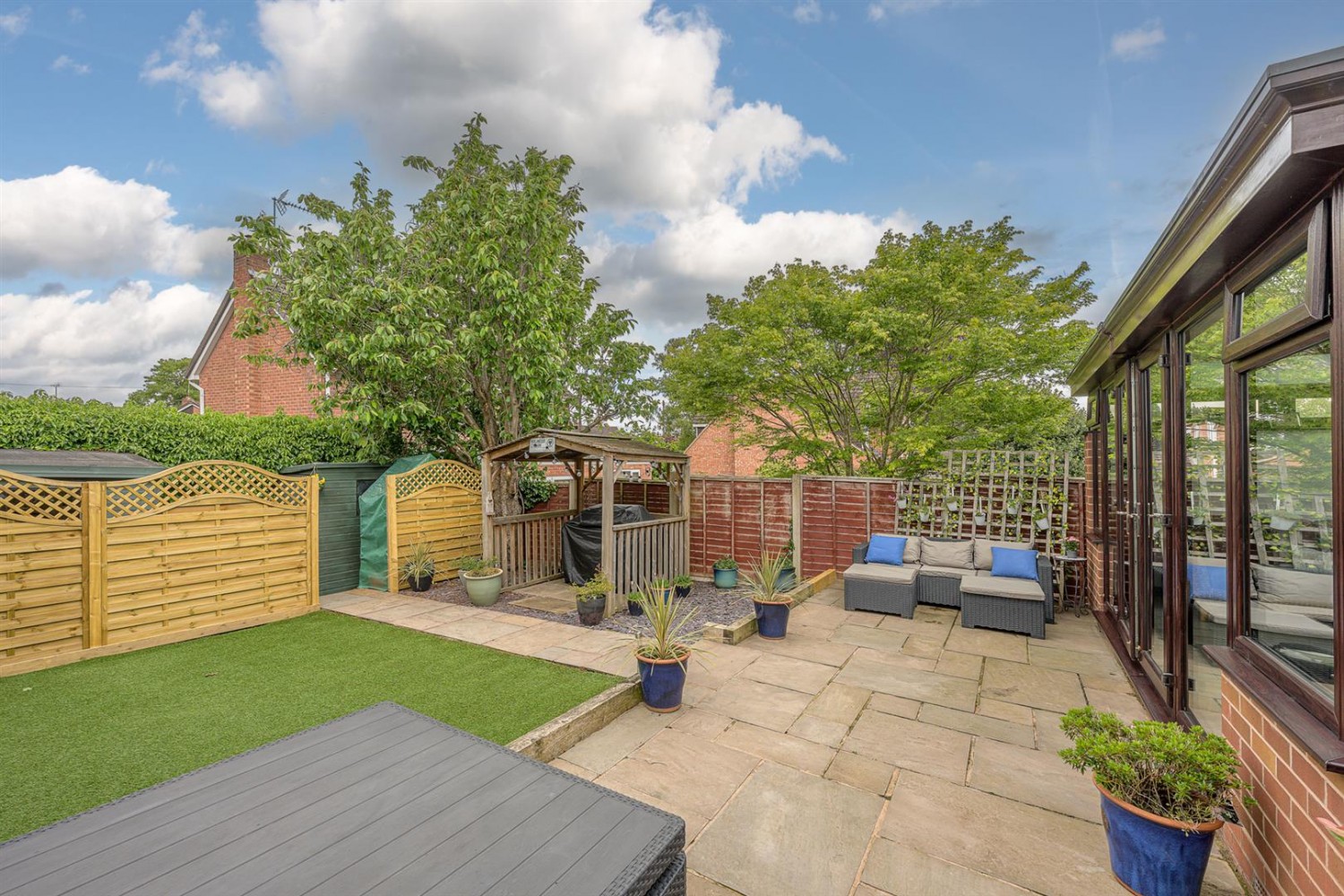 Prestwick Road, Kingswinford, DY6 9DZ