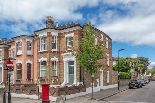 Osbaldeston Road, London, N16