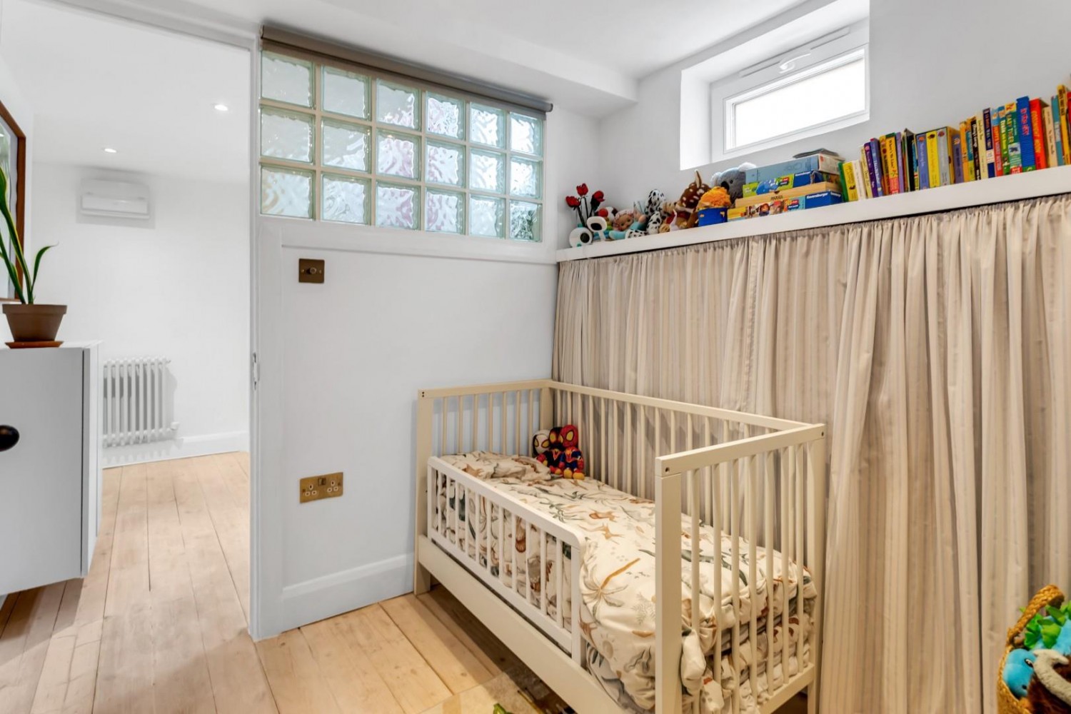 Osbaldeston Road, London, N16