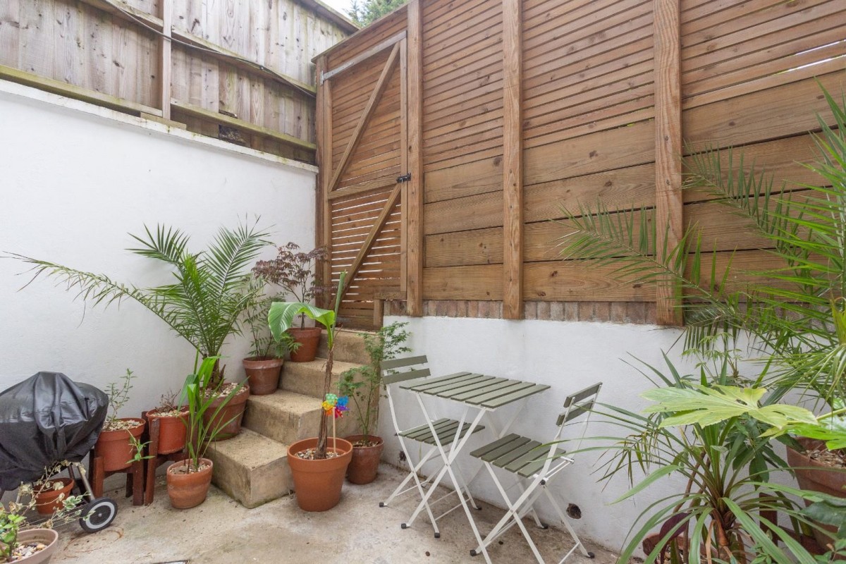 Osbaldeston Road, London, N16
