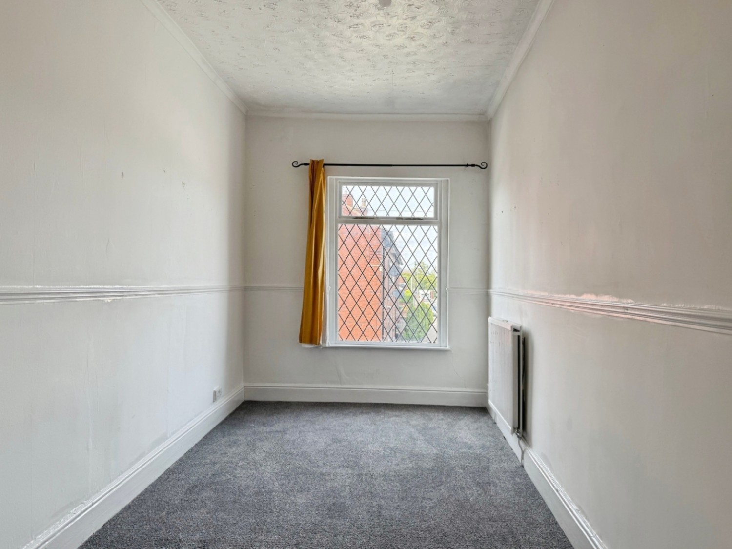 Kirkhall Lane, Leigh