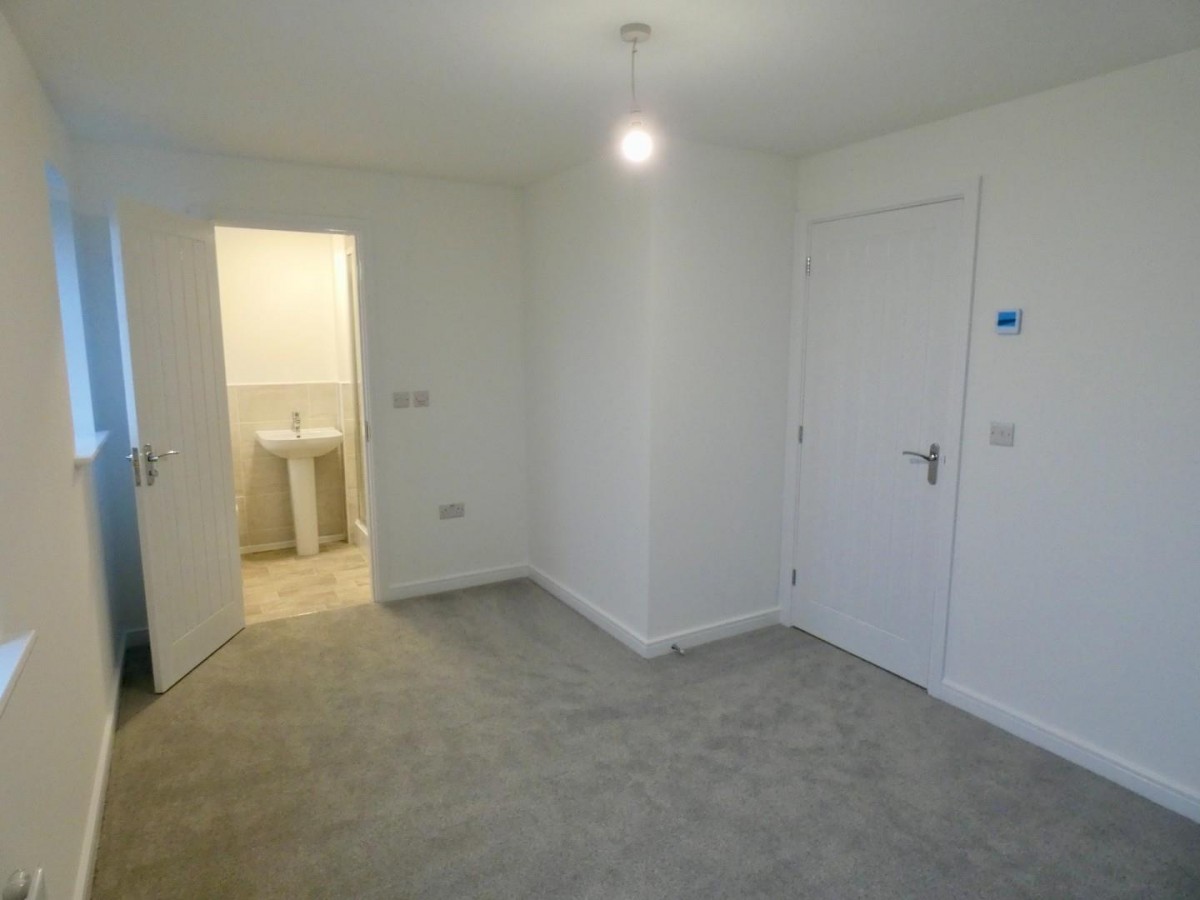 Edderside Drive, Carlisle, CA3